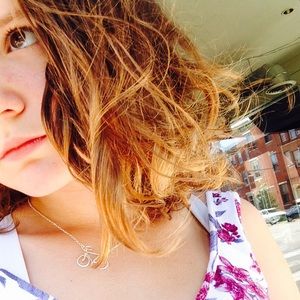 Meet your Posher, Lila